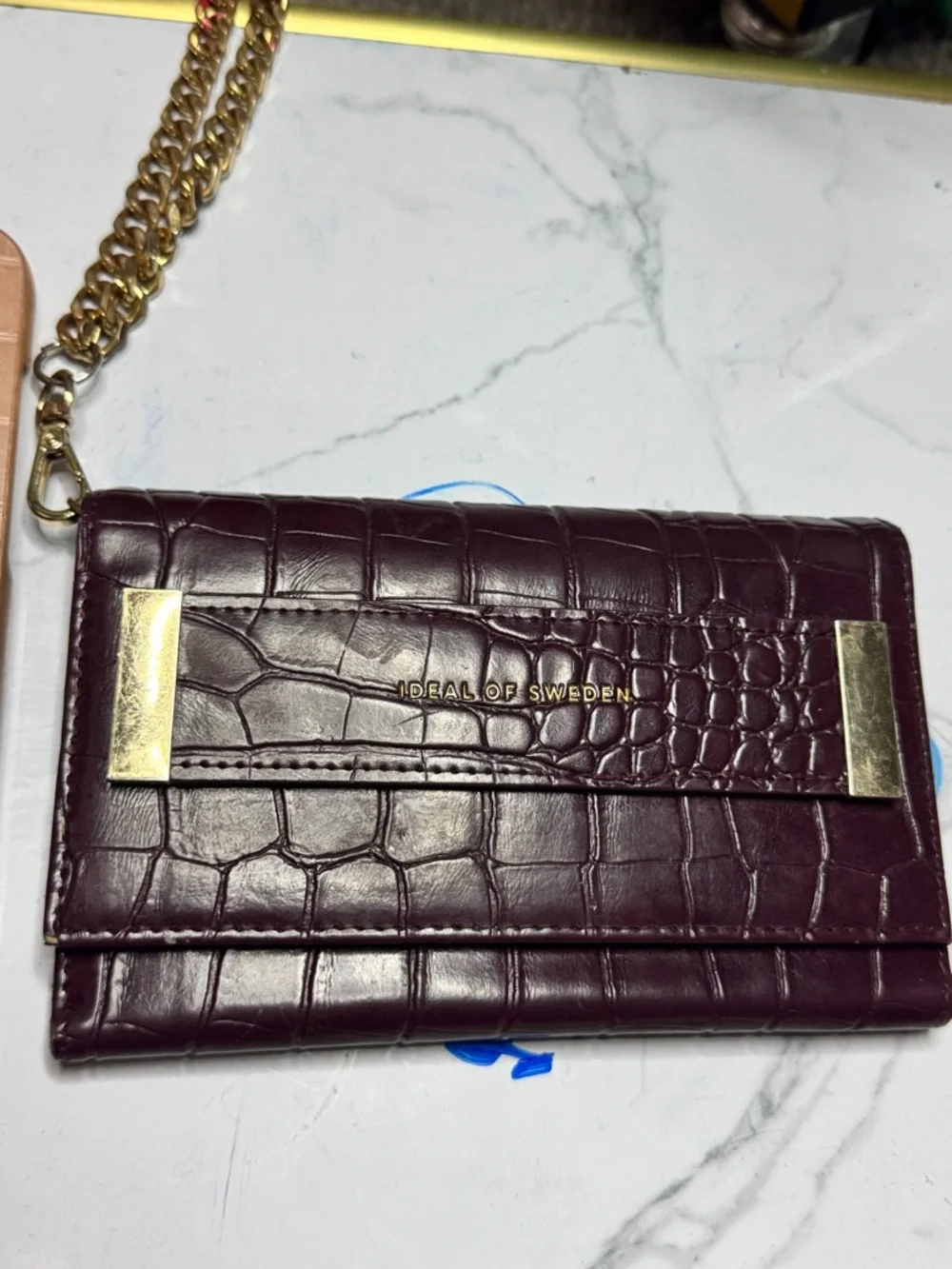 Blush Pink Croc-Texture Phone Case with Card Slot